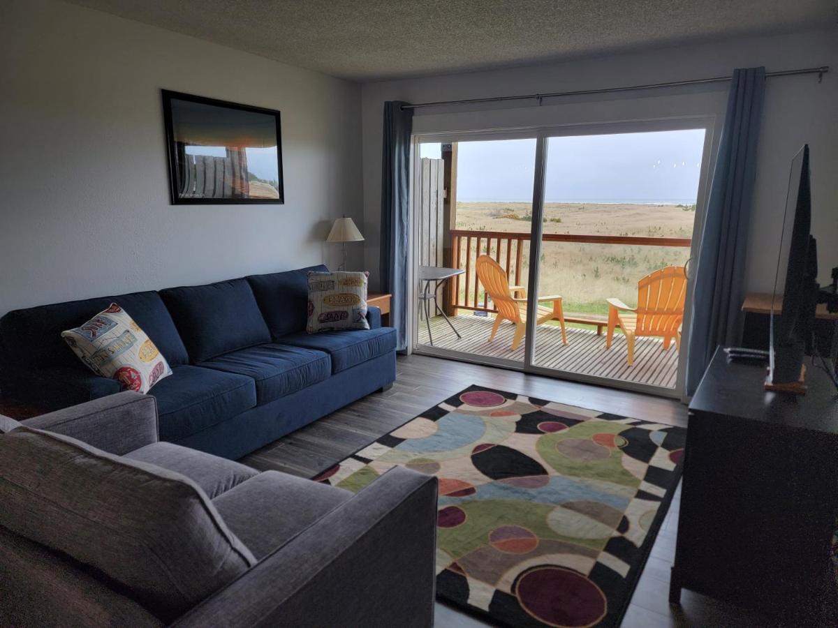 2nd Floor Deluxe Condo - Ocean View with Balcony (Non Pet Friendly)