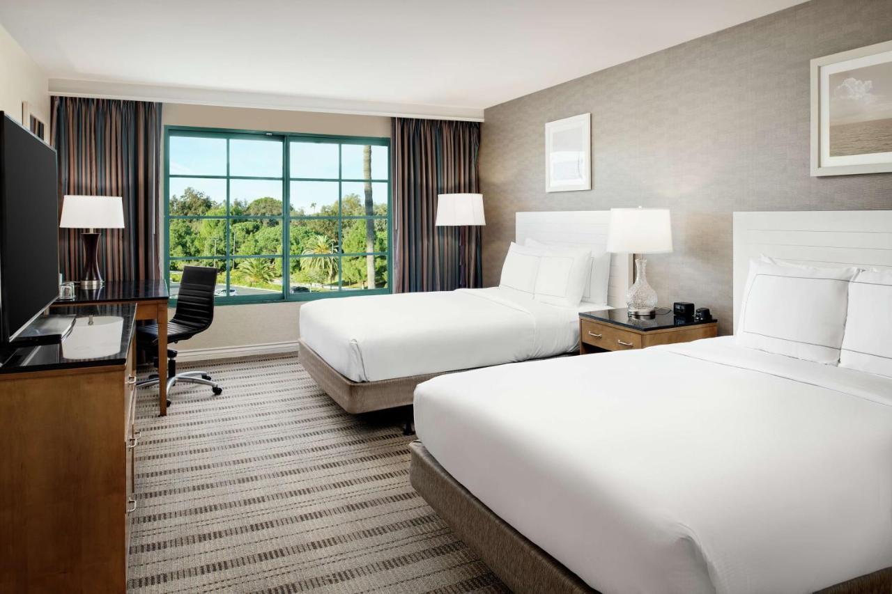Queen Room with Two Queen Beds,1499128378:JPEG